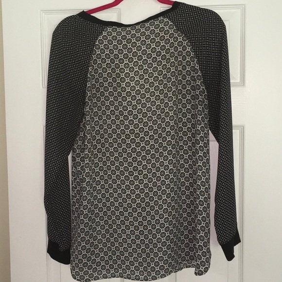 Loft Crew Neck Long Sleeve Shirt - Picture 2 of 4